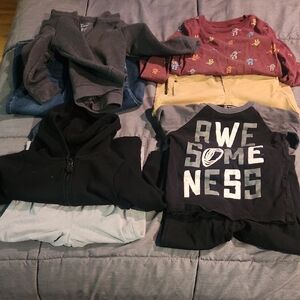 Boys 3t Lot Of Clothes, 2 Lightweight Joggers,  2 Denim Joggers,  4 Tops